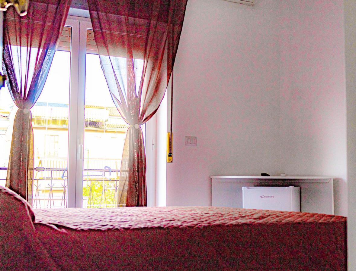 Bed end Breakfast Mediterraneo Scalea Exterior foto